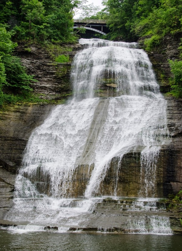 Che-qua-ga Falls, Monotor Falls New York