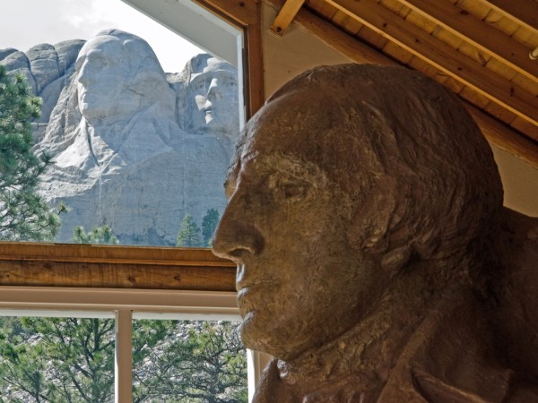 Mount Rushmore George Washington Profile