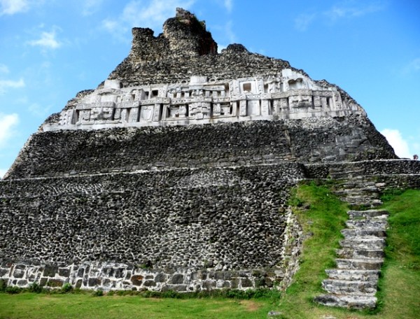 Xunantunich Belize