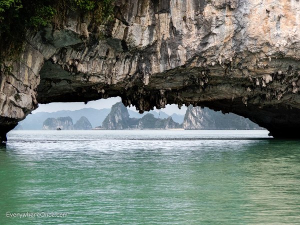 Ha Long Bay Vietnam-17