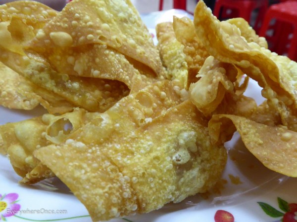 Crispy fried wontons